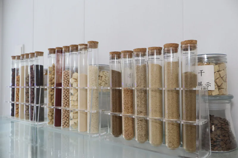 Kibble size and appearance check