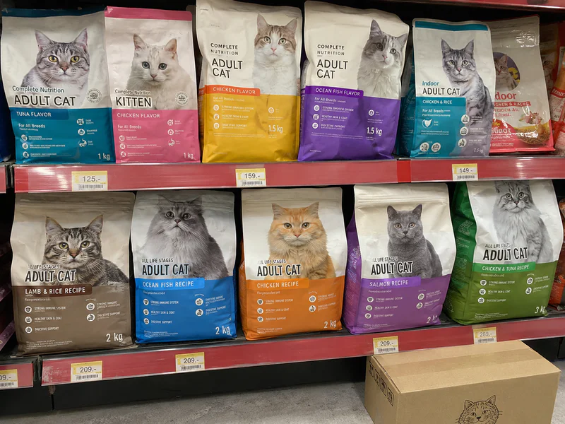 Retail dry cat food for Indonesia